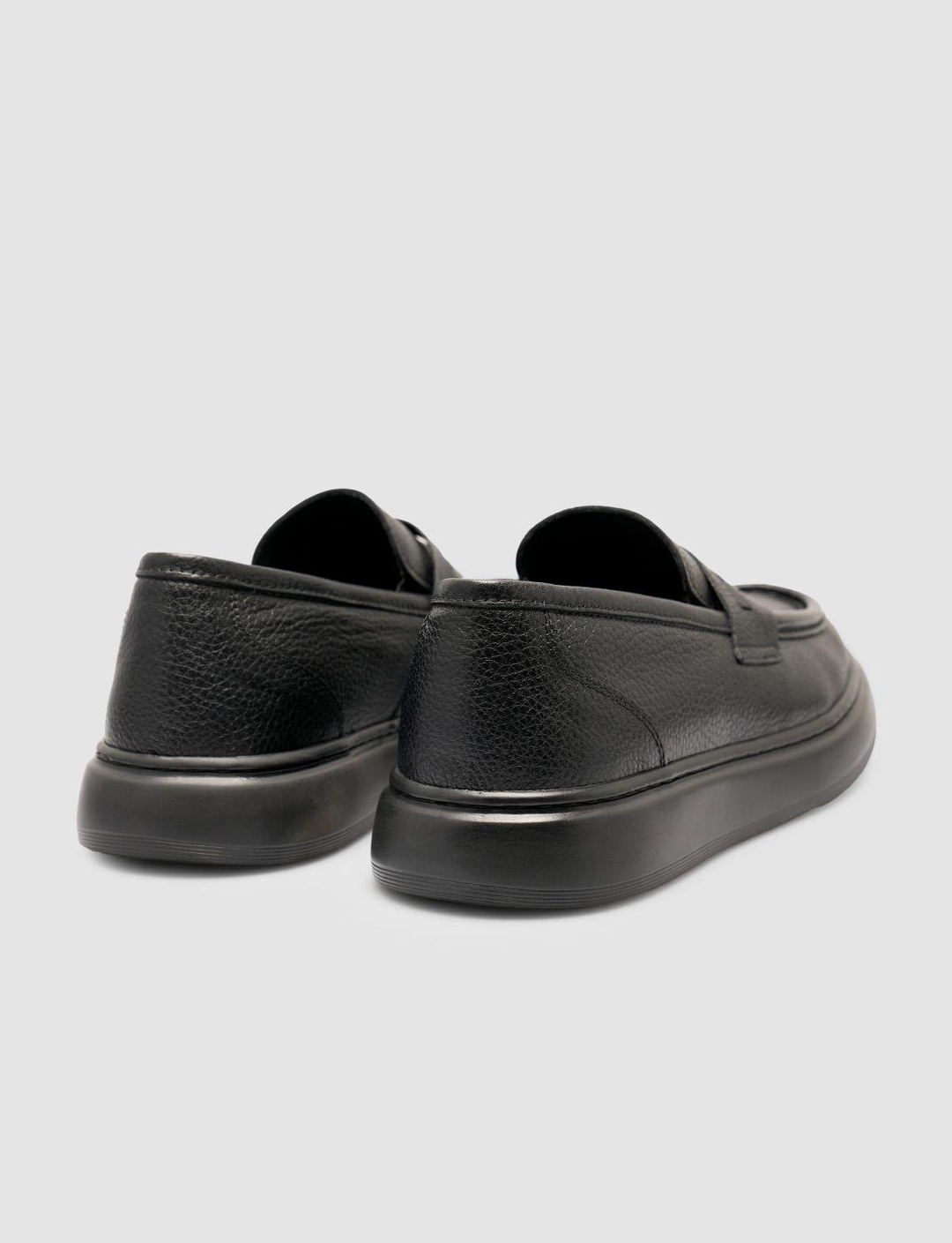 2025-Mevsimlik-Erkek-Ayakkabı