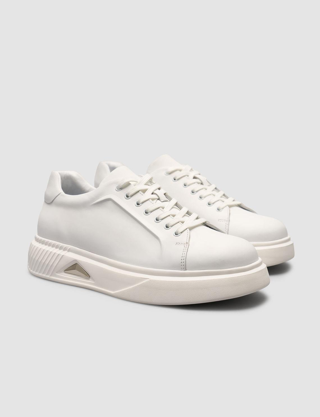 2025-Mevsimlik-Erkek-Ayakkabı