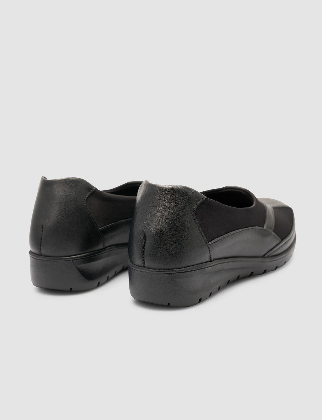 2025-Mevsimlik-Kadın-Ayakkabı