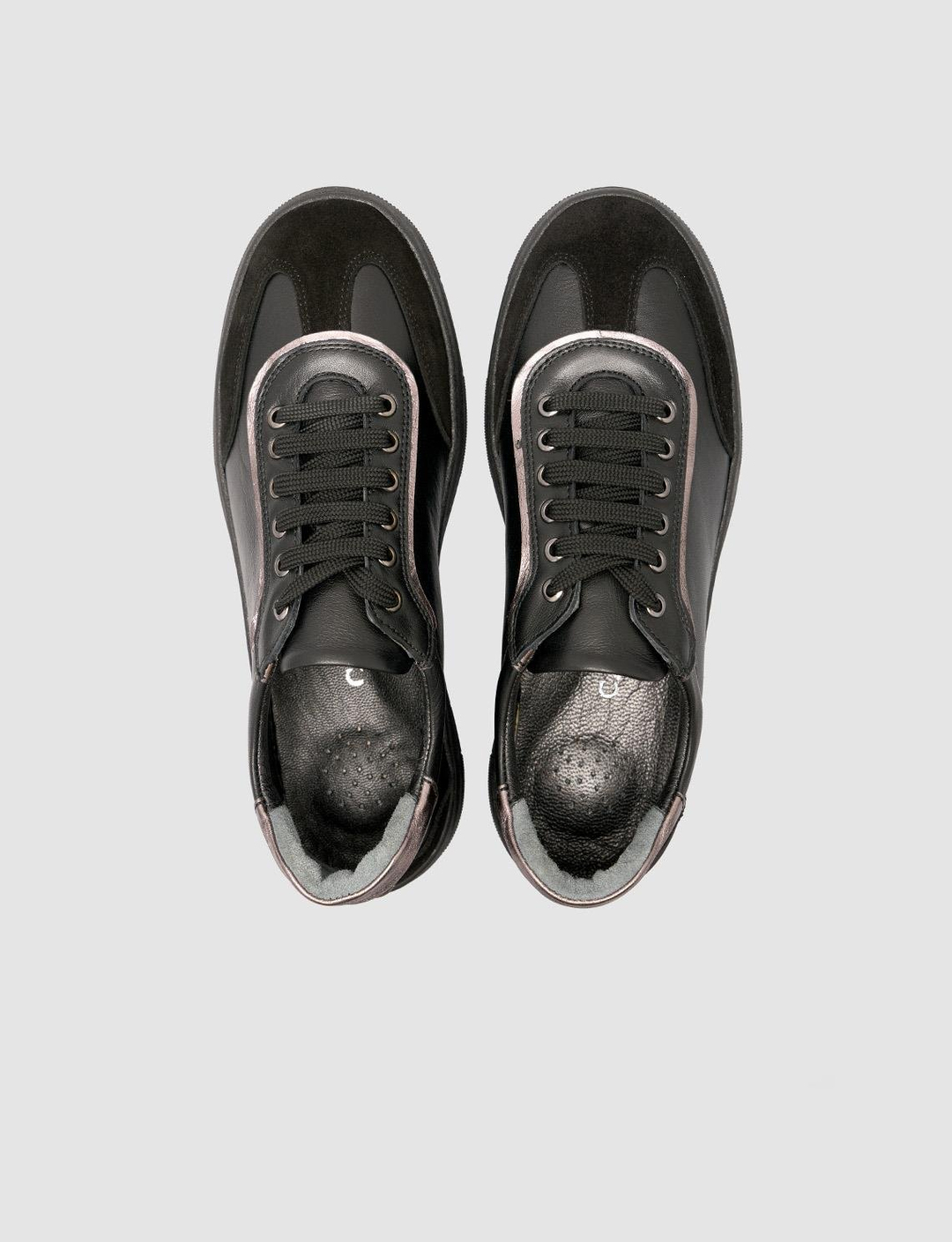 2025-Mevsimlik-Kadın-Ayakkabı