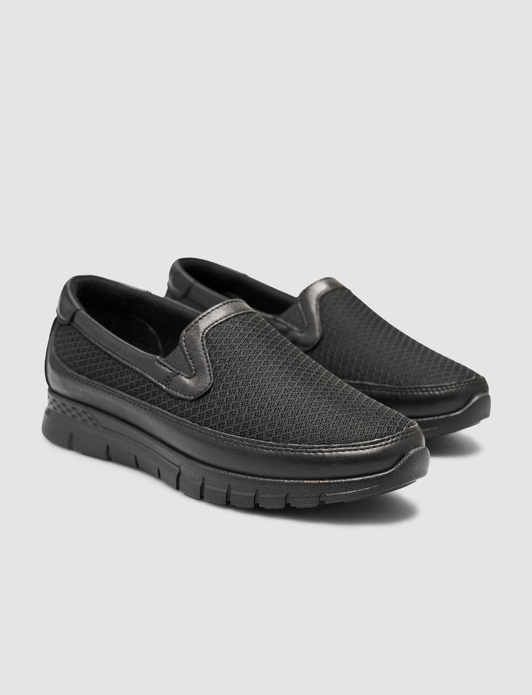 2025-Mevsimlik-Kadın-Ayakkabı