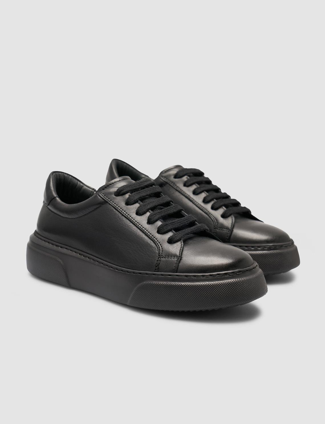 2025-Mevsimlik-Kadın-Ayakkabı