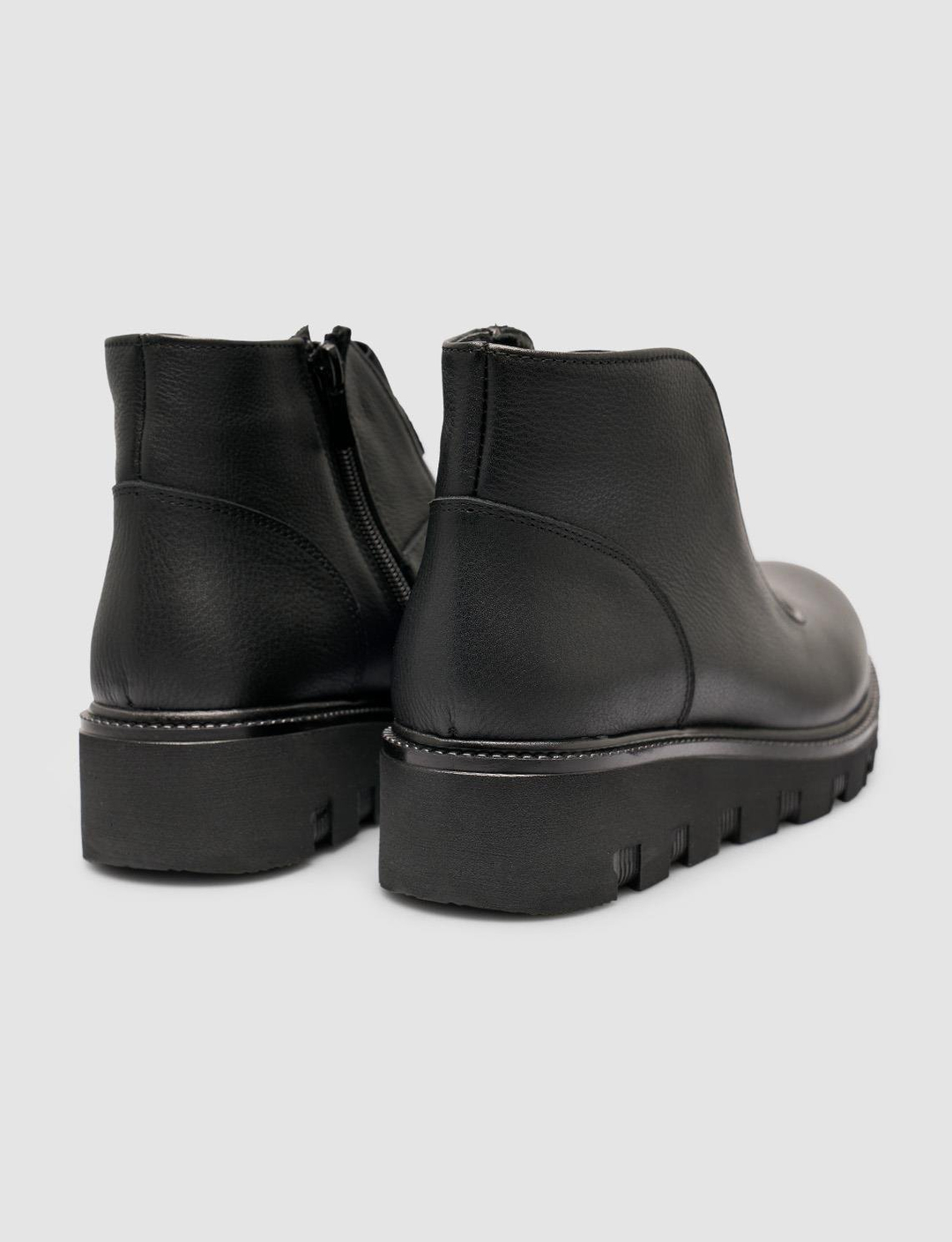 2025-Mevsimlik-Kadın-Bot