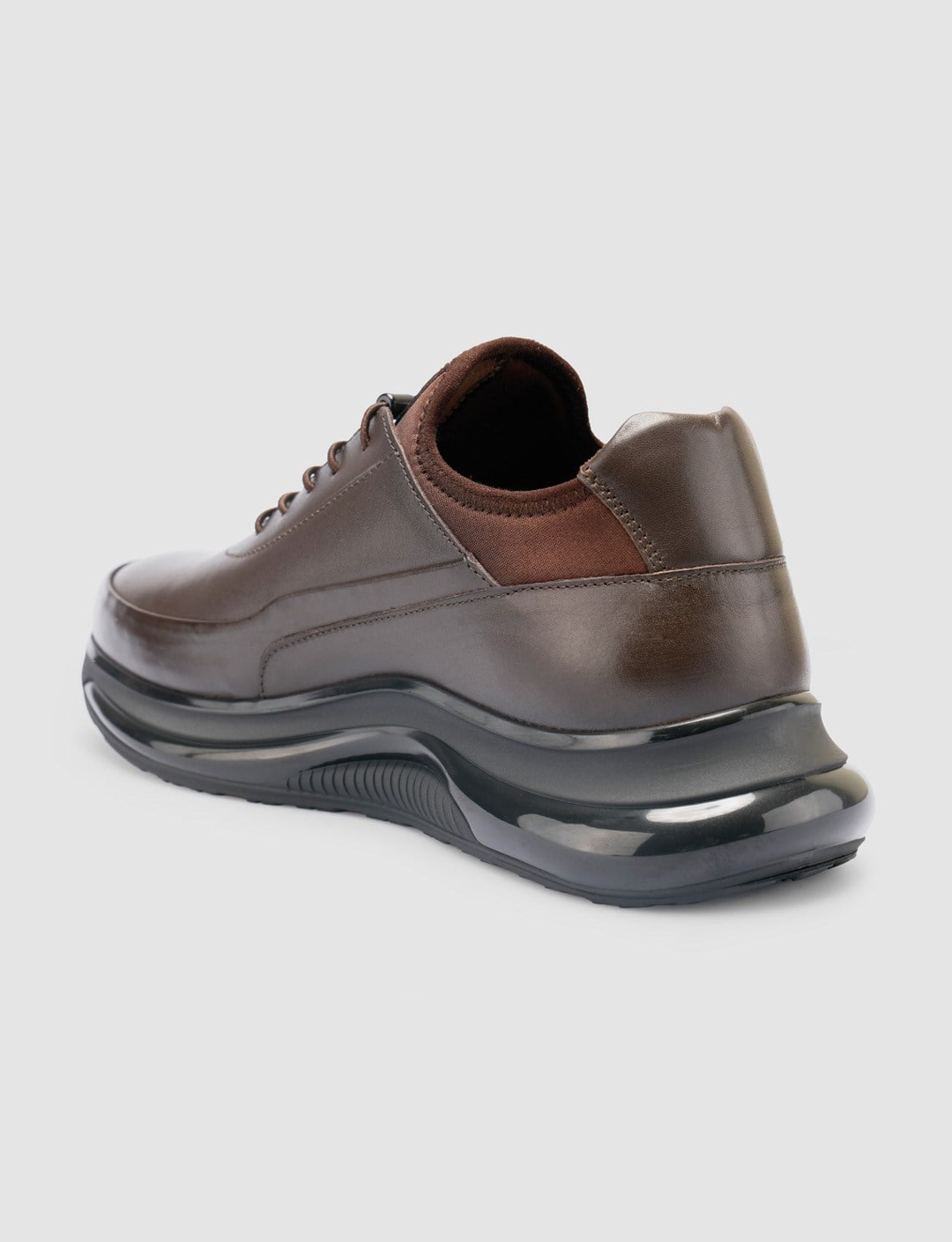 2025-SS-Mevsimlik-Erkek-Ayakkabı