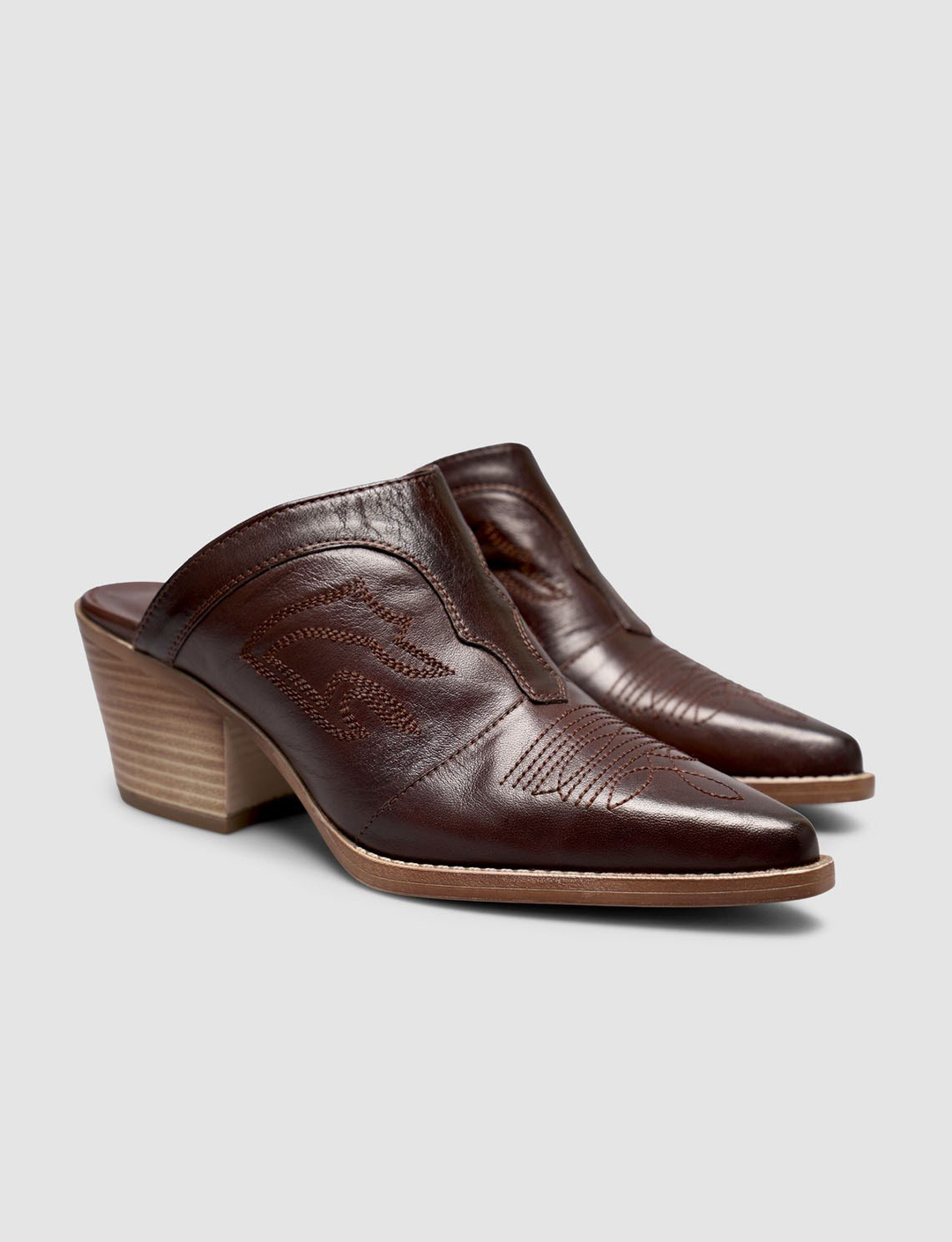 2025-SS-Yaz-Kadın-Terlik