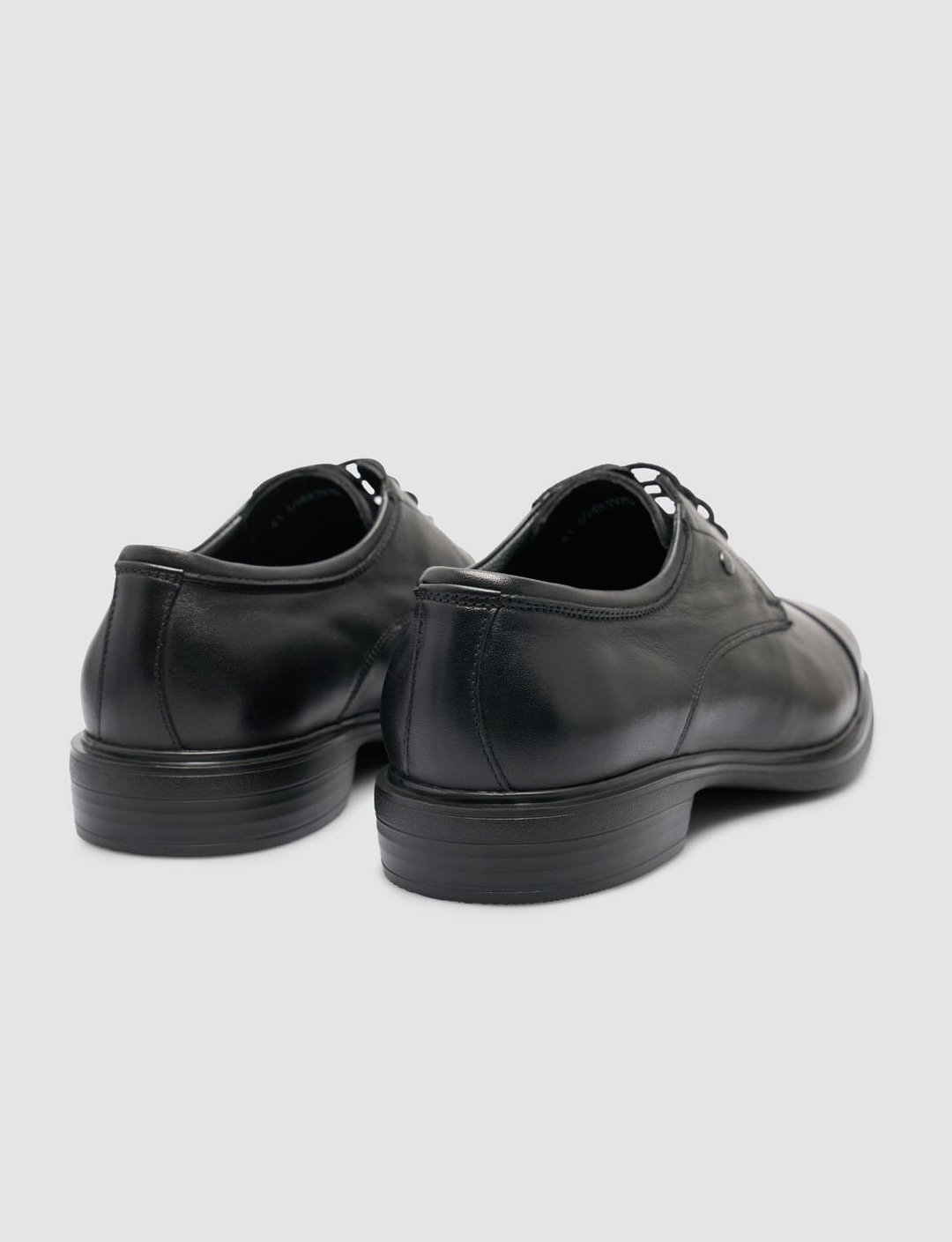 2025-Yaz-Erkek-Ayakkabı