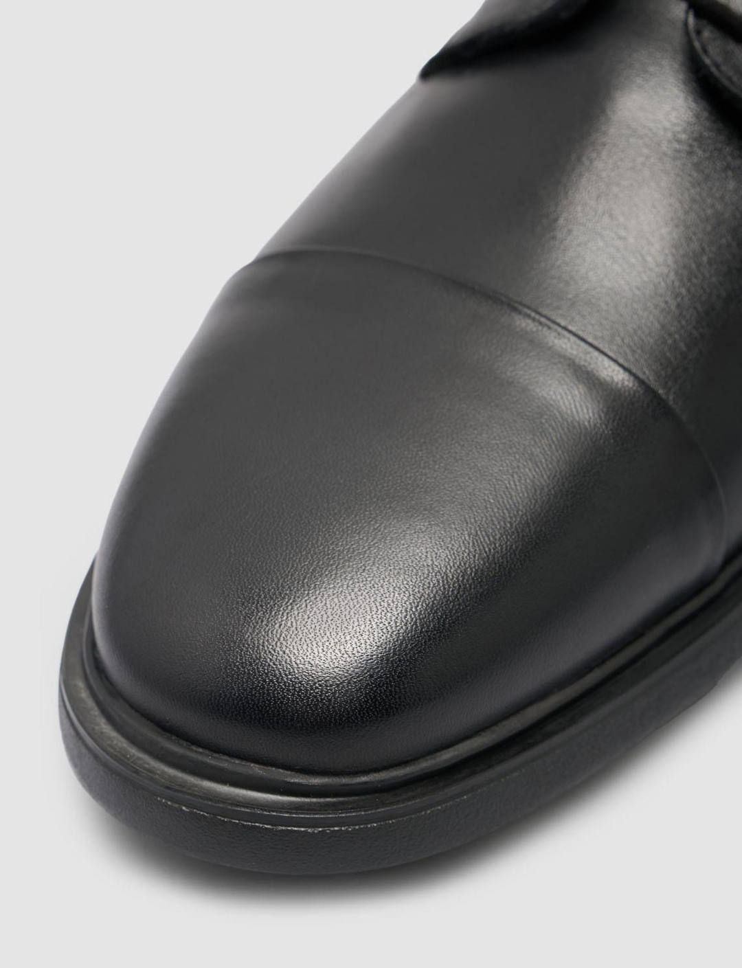 2025-Yaz-Erkek-Ayakkabı