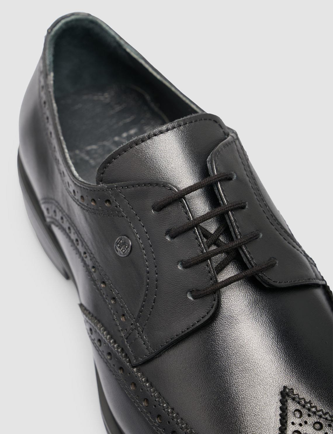 2025-Yaz-Erkek-Ayakkabı