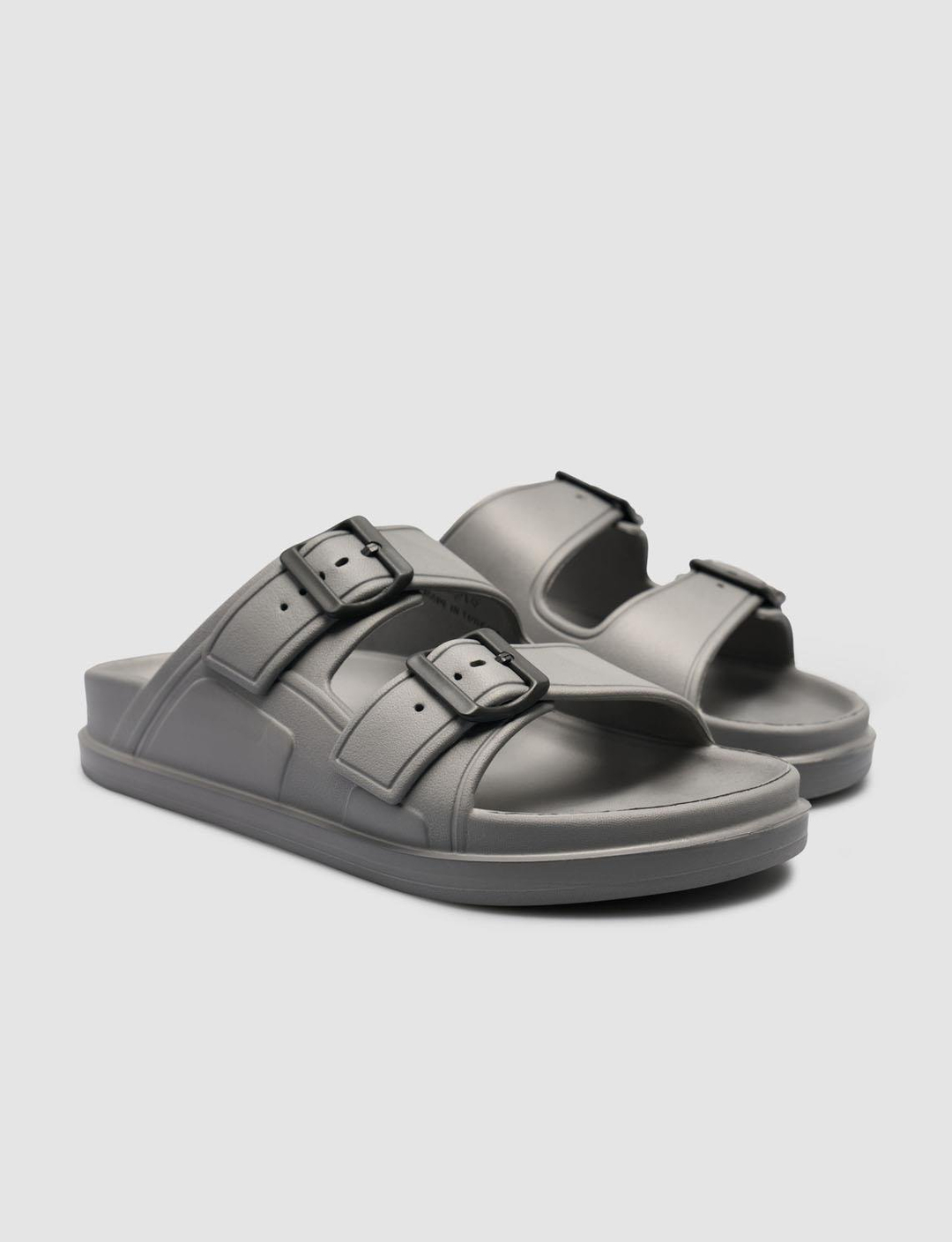 2025-Yaz-Erkek-Terlik