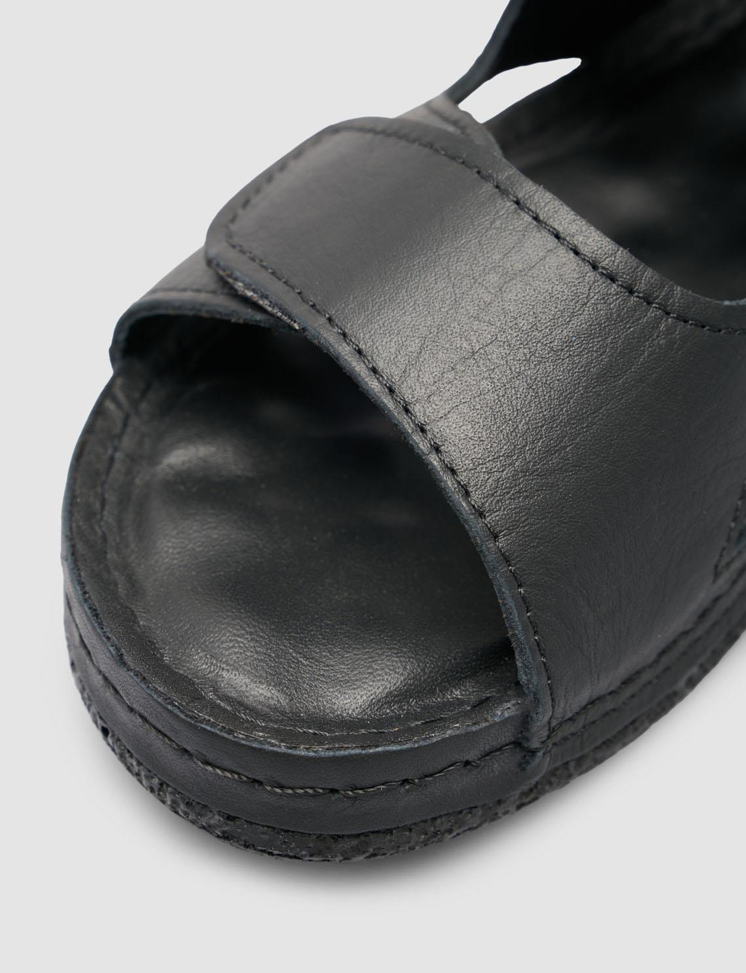 2025-Yaz-Kadın-Sandalet