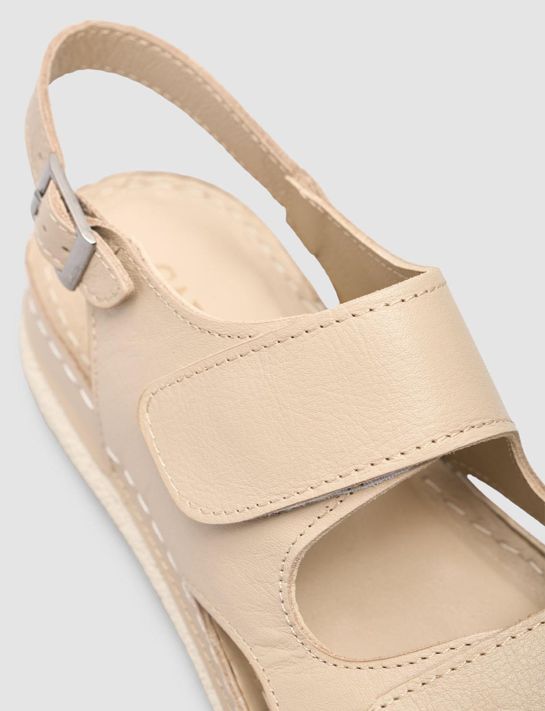 2025-Yaz-Kadın-Sandalet