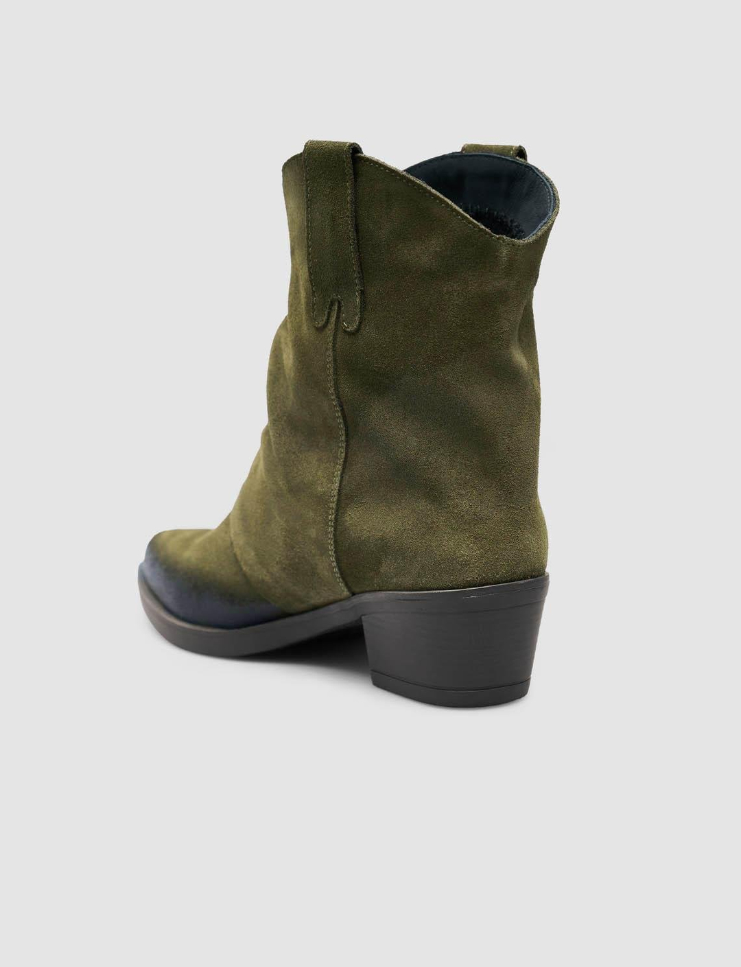 2026-Kış-Kadın-Bot