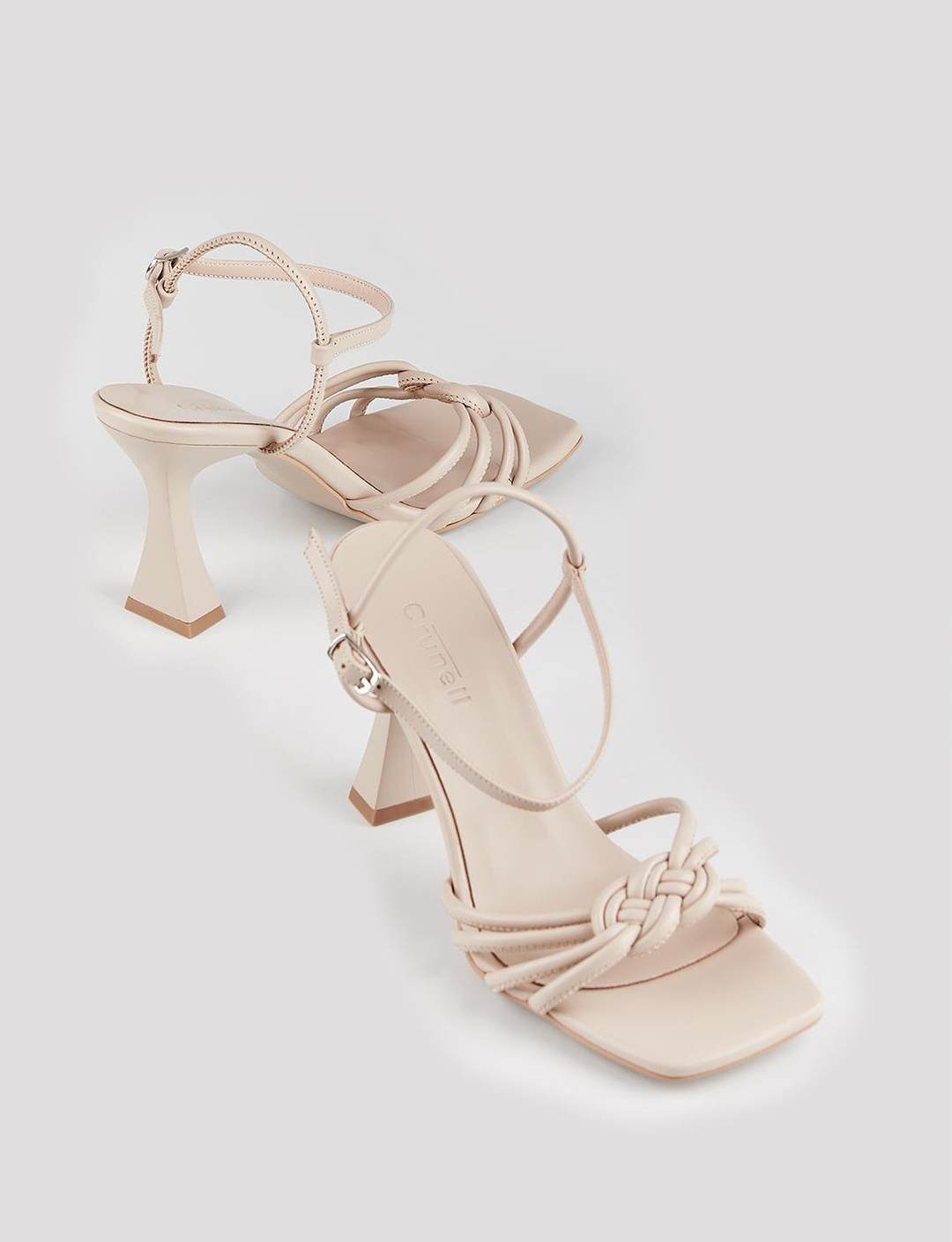 Bej Kadın Kalın Topuklu Ayakkabı