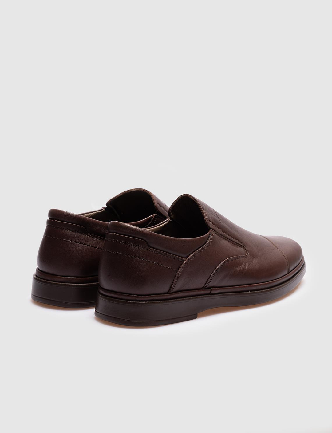Men Brown Genuine Leather Casual Shoes
