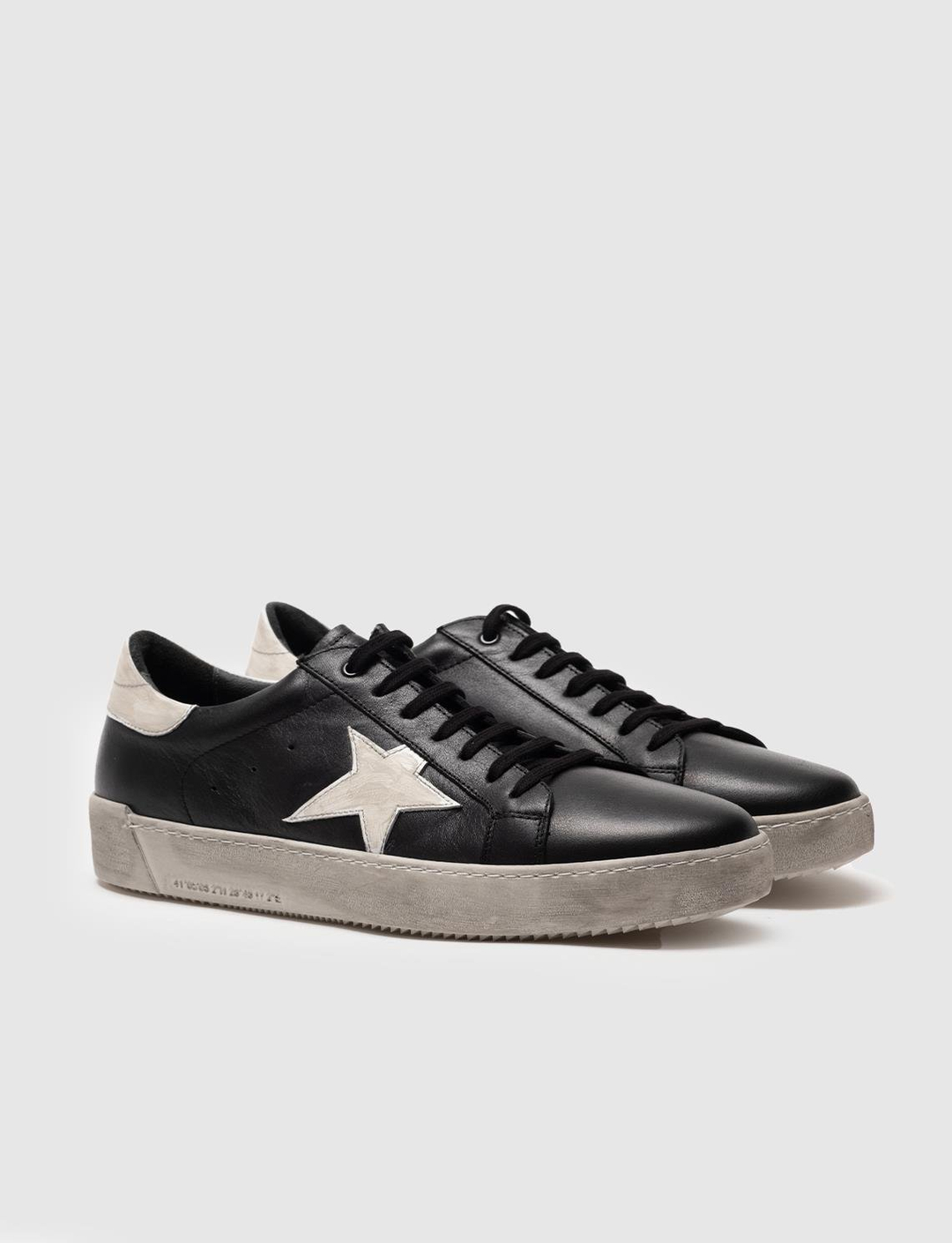 Men Black Genuine Leather Lace Up Sneakers