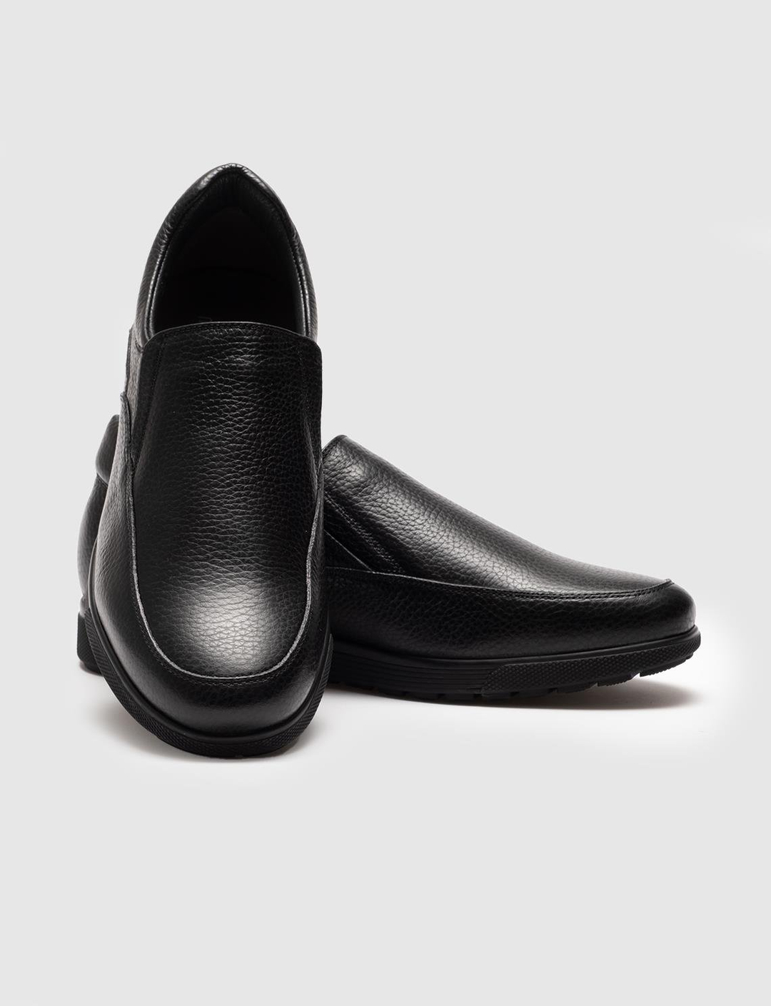 Men Black Genuine Leather Slip On Casual Shoes