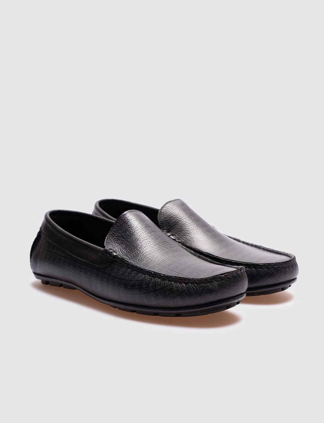 Men Black Genuine Leather Loafers