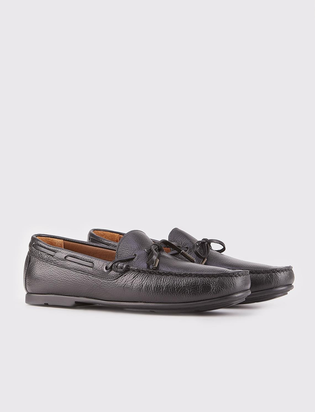 Men Black Genuine Leather Loafers