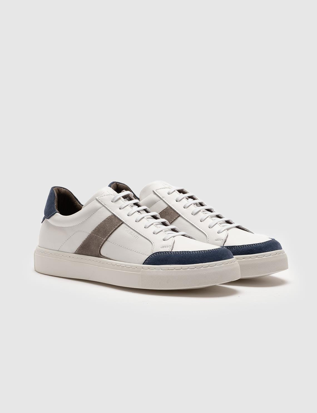 Men White Genuine Leather Color Block Detail Sneakers