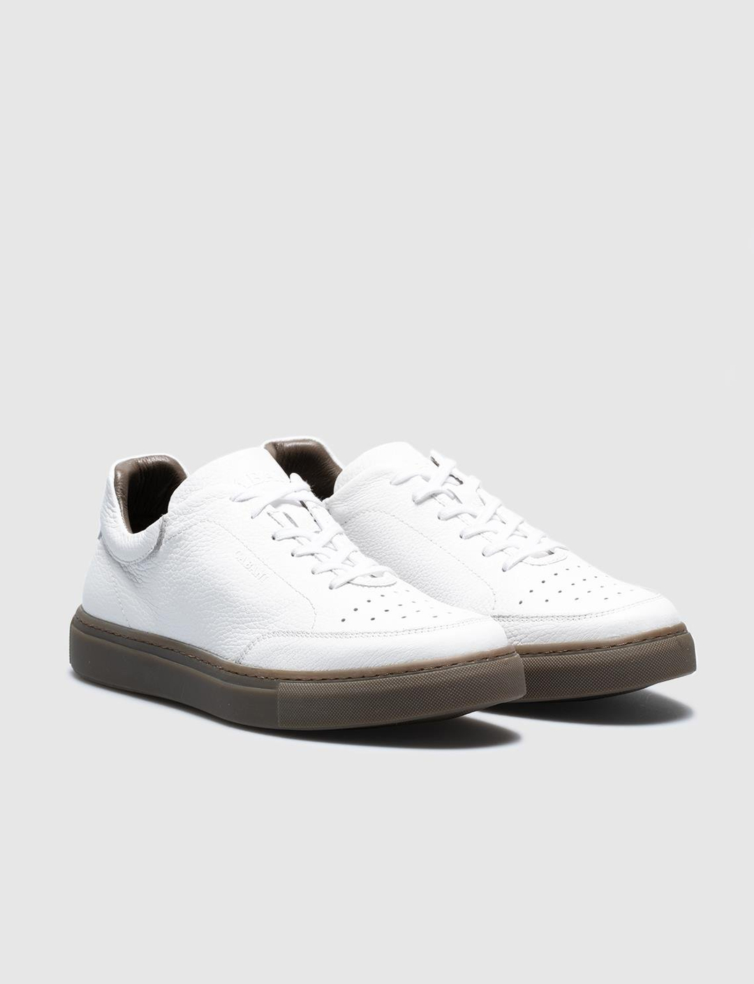 Hakiki Deri Beyaz Bağcıklı Erkek Spor Ayakkabı