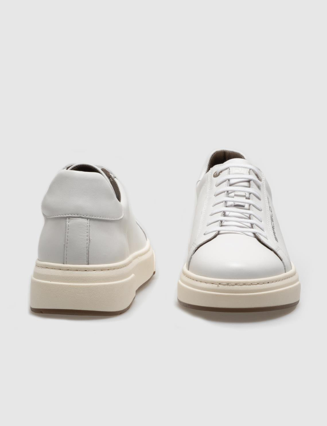 Men White Genuine Leather Letter Decor Sneakers