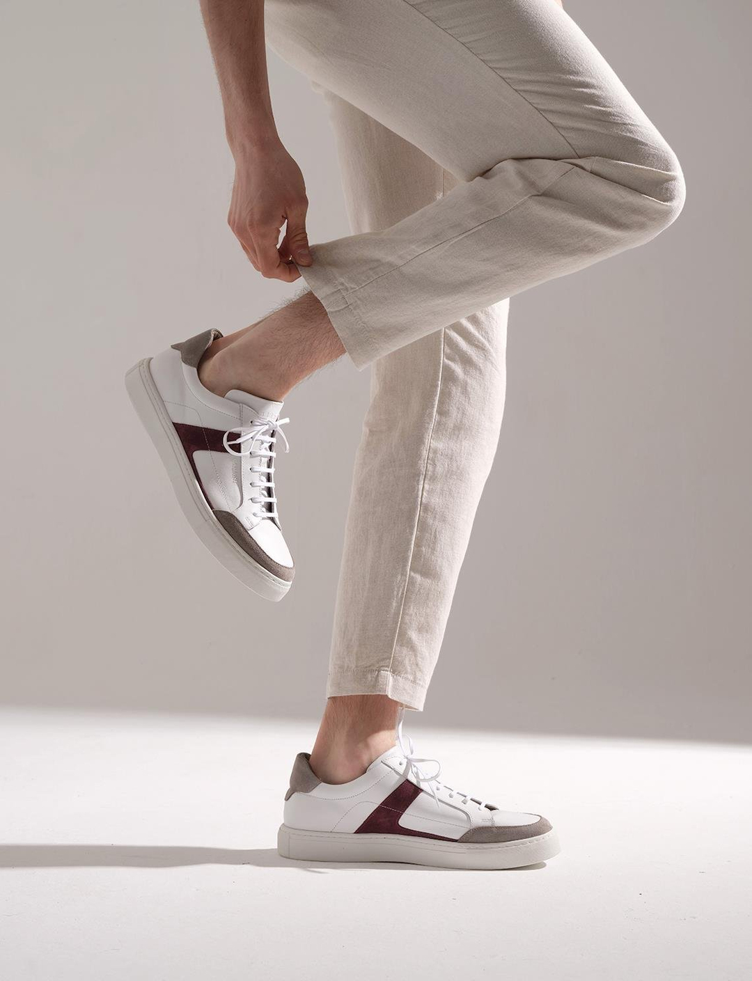 Men White Genuine Leather Color Block Detail Sneakers