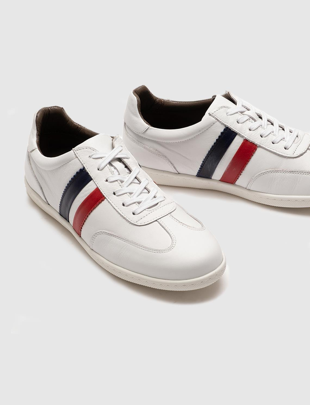 Hakiki Deri Beyaz Bağcıklı Erkek Spor Ayakkabı