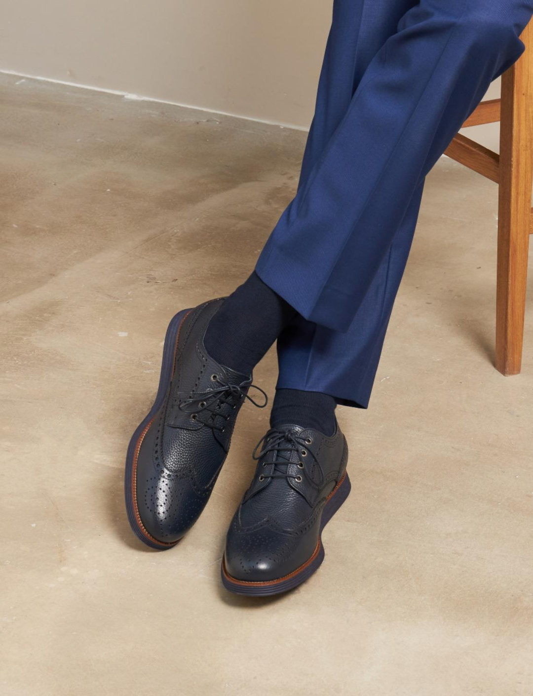 Men Navy Blue Genuine Leather Casual Shoes