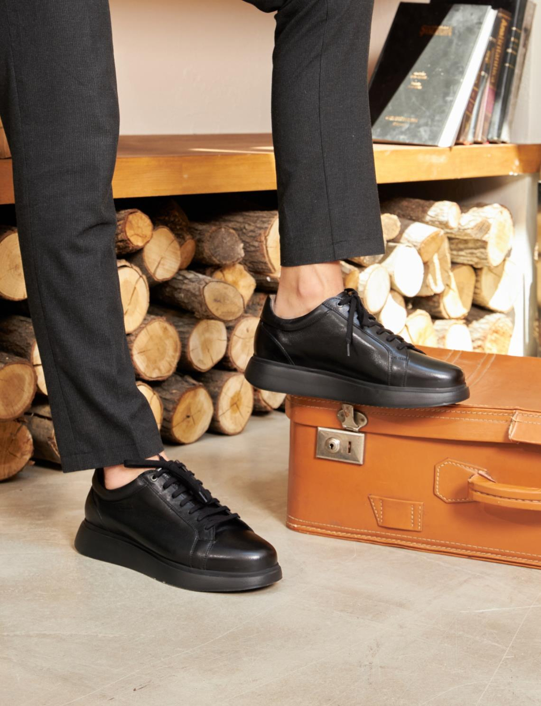 Hakiki Deri Erkek Spor Siyah Bağcıklı Ayakkabı