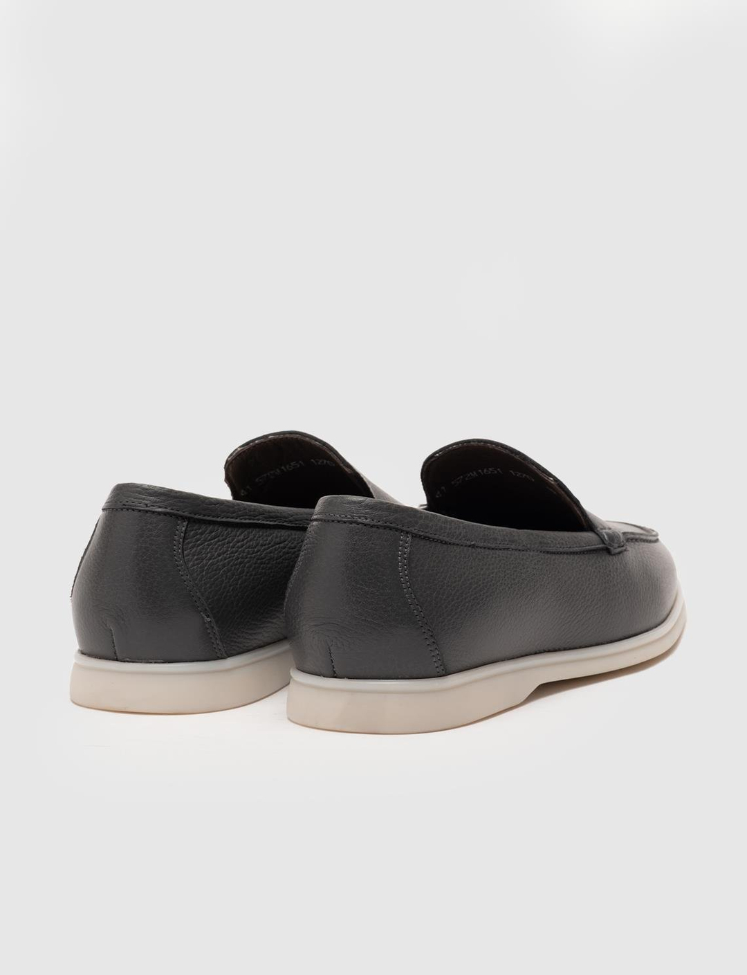 Men Grey Genuine Leather Casual Slip Ons