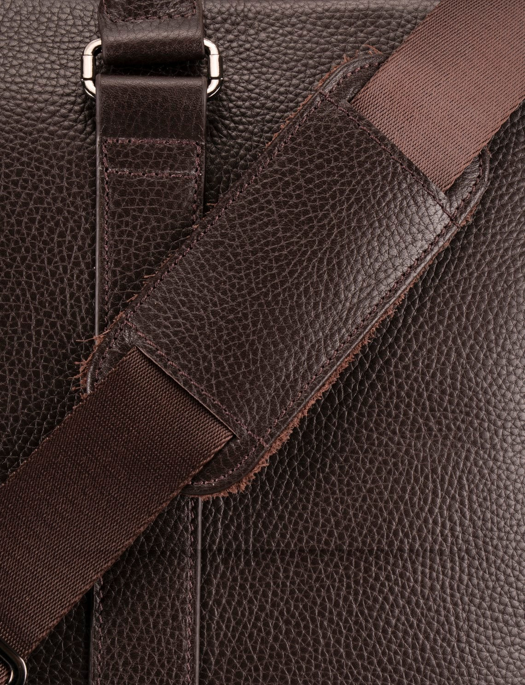 2026-SS-Mevsimlik-Erkek-Çanta