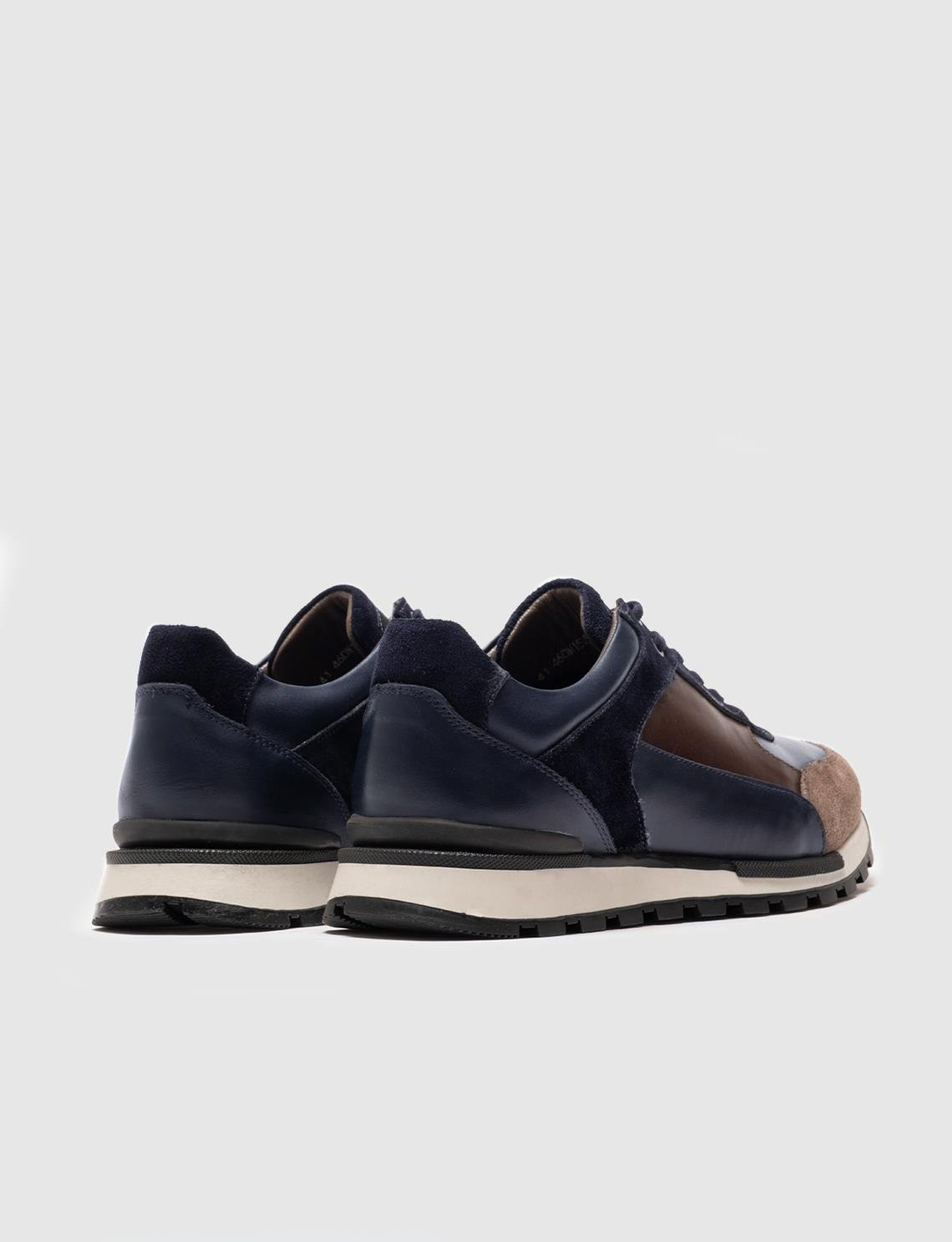 Hakiki Deri Lacivert Bağcıklı Erkek Spor Ayakkabı