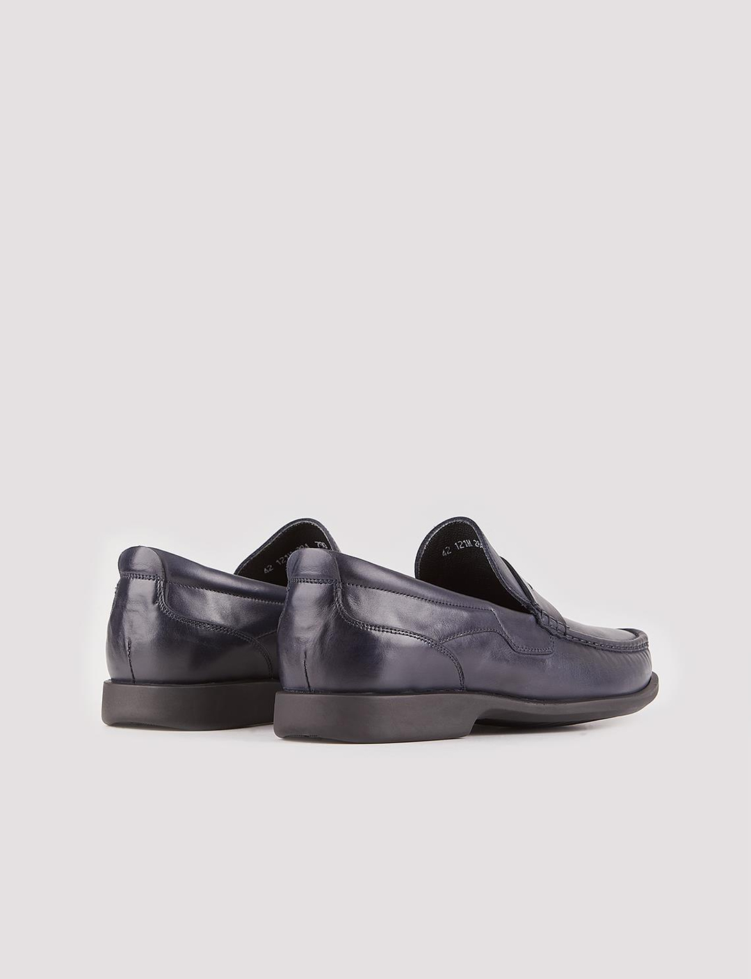 Hakiki Deri Lacivert Kaymaz Kauçuk Taban Erkek Günlük Ayakkabı