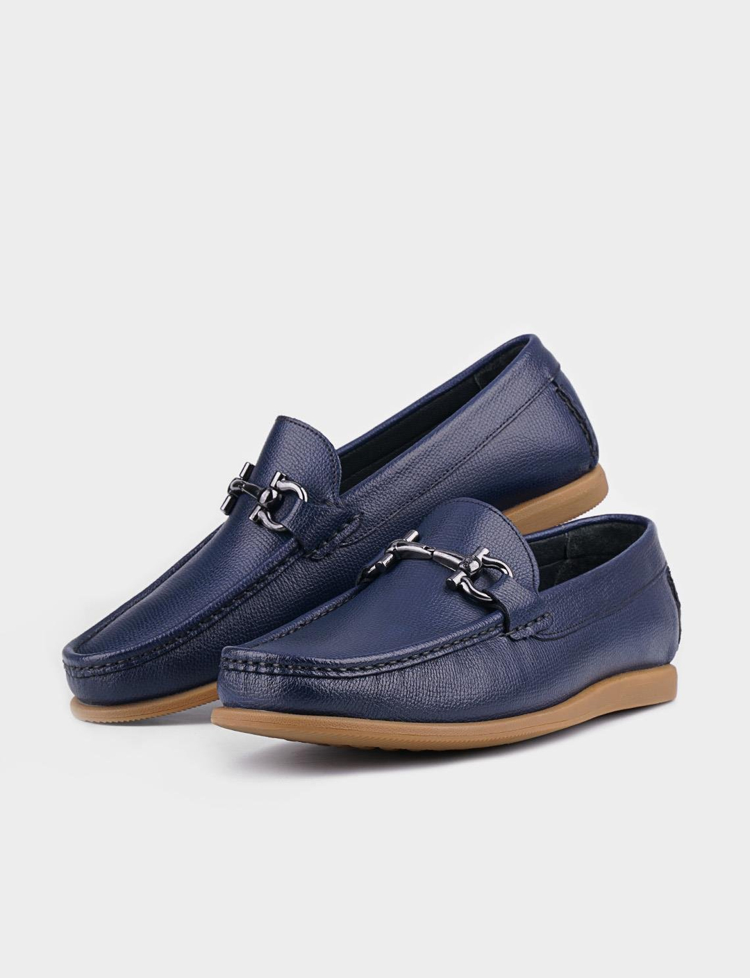 Hakiki Deri Lacivert Metal Aksesuarlı Erkek Günlük Ayakkabı