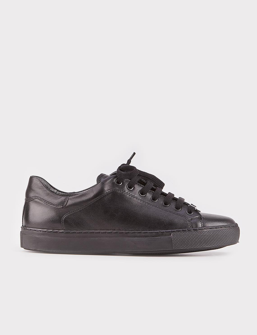 Women Black Genuine Leather Lace Up Sneakers