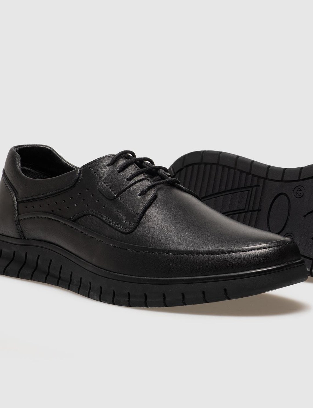 Hakiki Deri Siyah Bağcıklı Erkek Günlük Ayakkabı