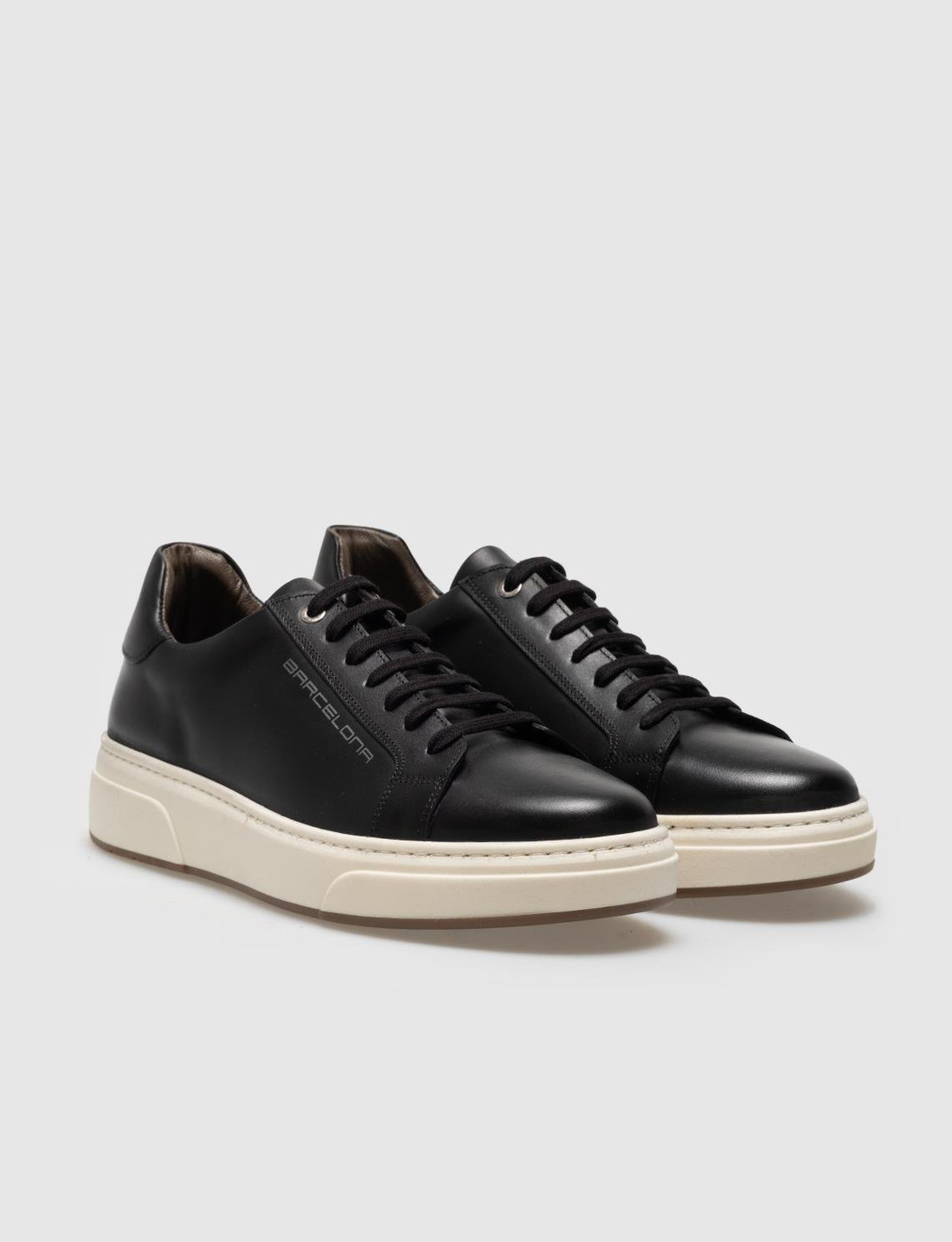 Hakiki Deri Siyah Bağcıklı Erkek Spor Ayakkabı