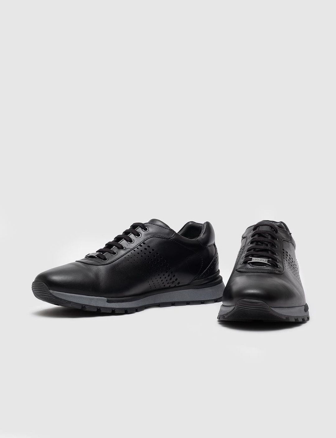 Hakiki Deri Siyah Bağcıklı Erkek Spor Ayakkabı