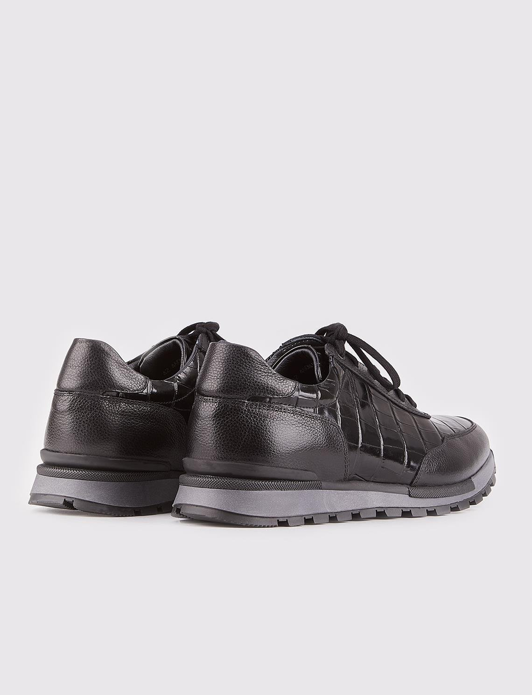 Men Black Genuine Leather Lace Up Sneakers