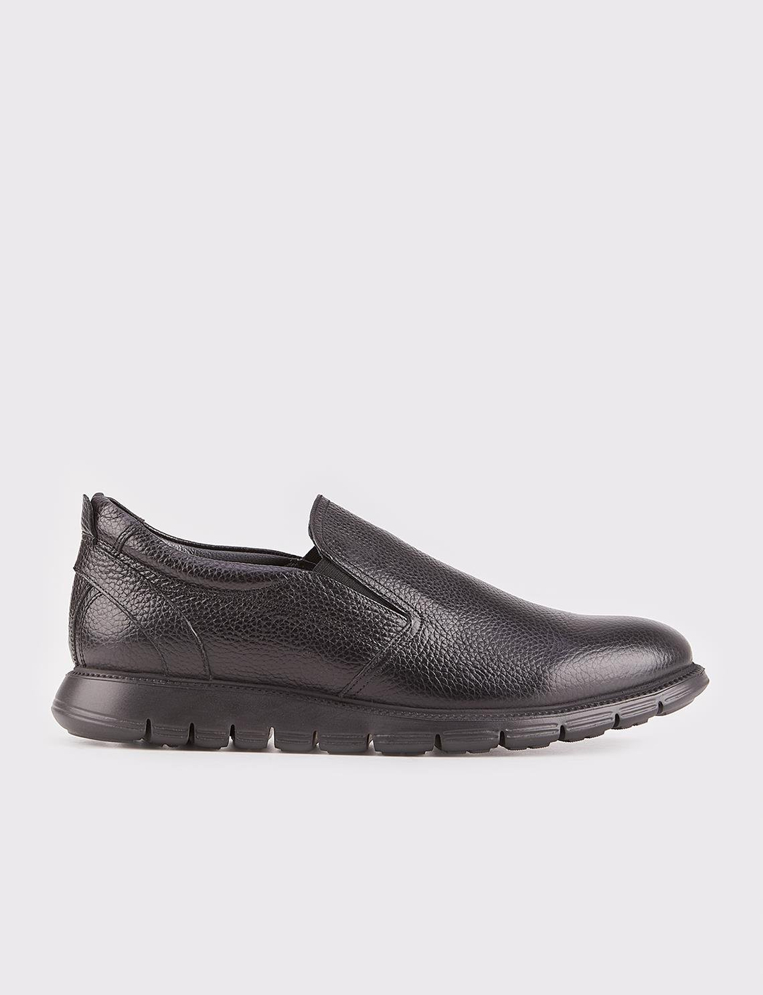 Men Black Genuine Leather Slip On Casual Shoes