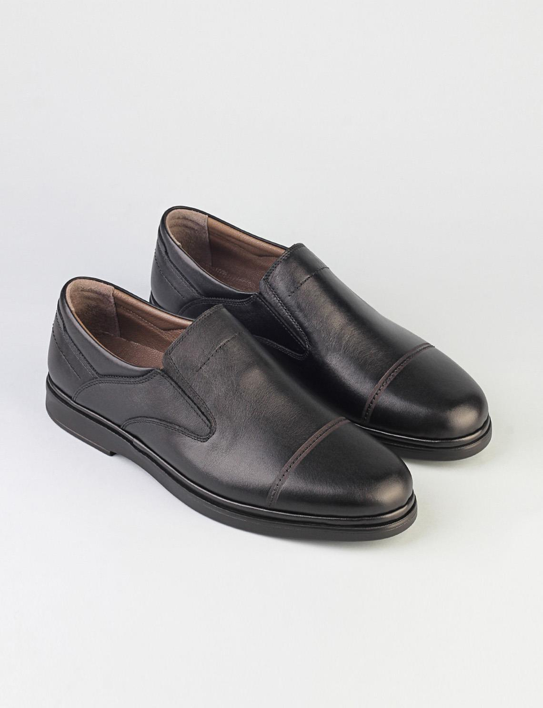Men Black Genuine Leather Casual Shoes