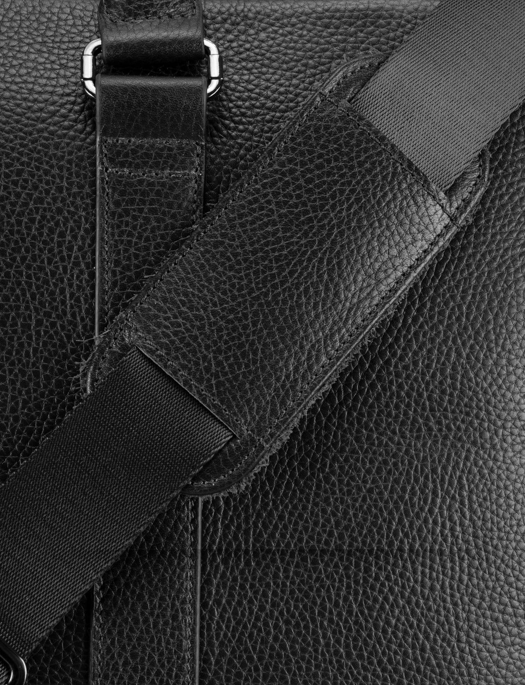 2026-SS-Mevsimlik-Erkek-Çanta