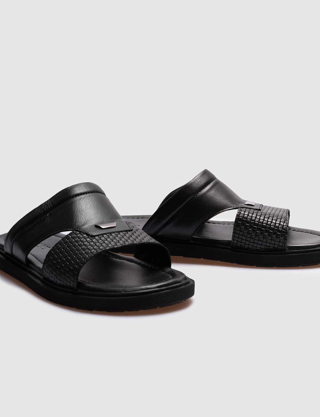 Hakiki Deri Siyah Erkek Günlük Terlik