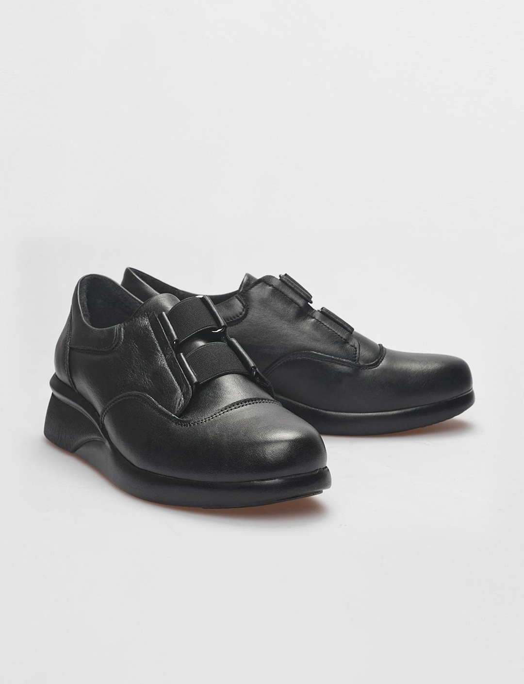 Hakiki Deri Siyah Kadın Ayakkabı