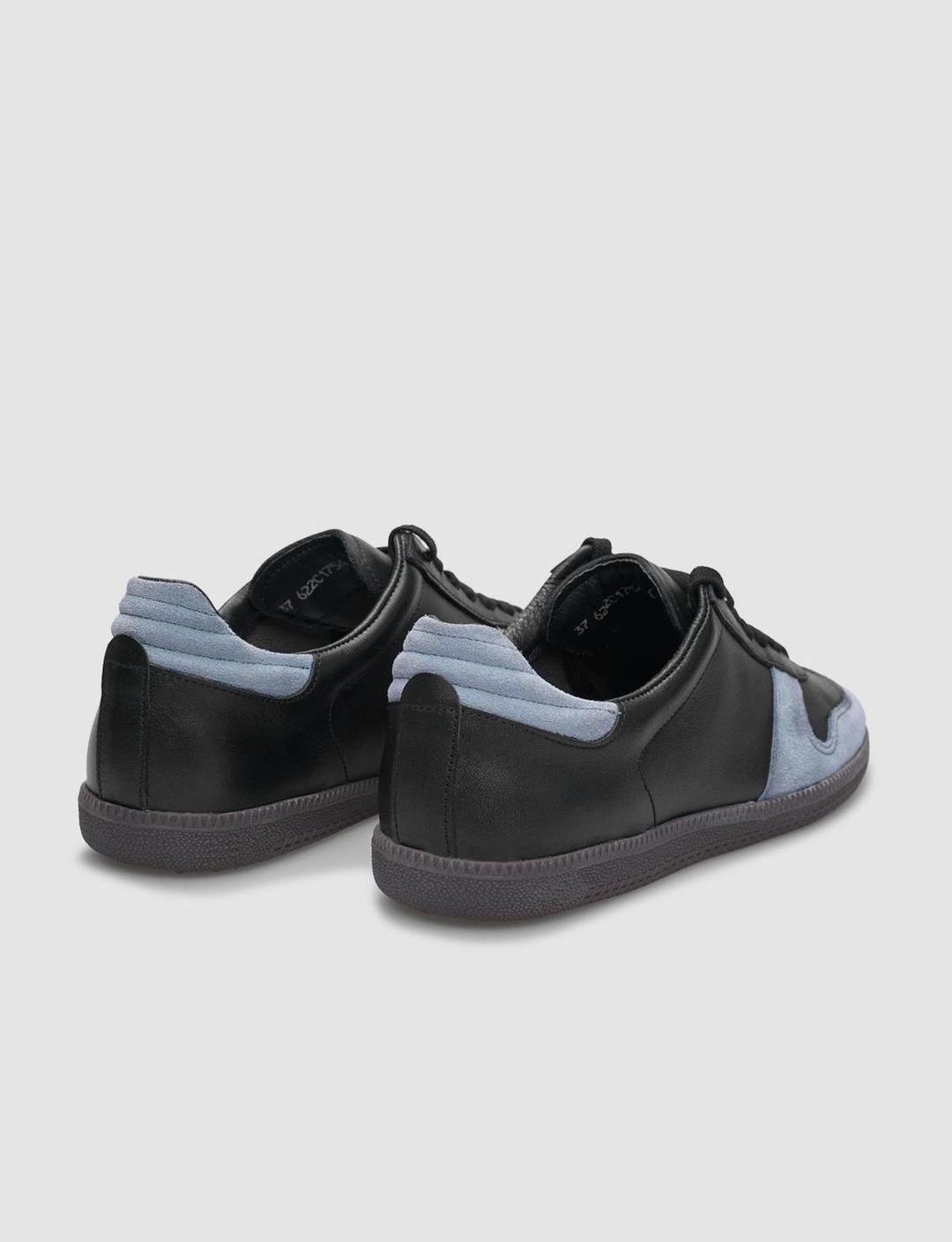 Hakiki Deri Siyah Kadın Ayakkabı