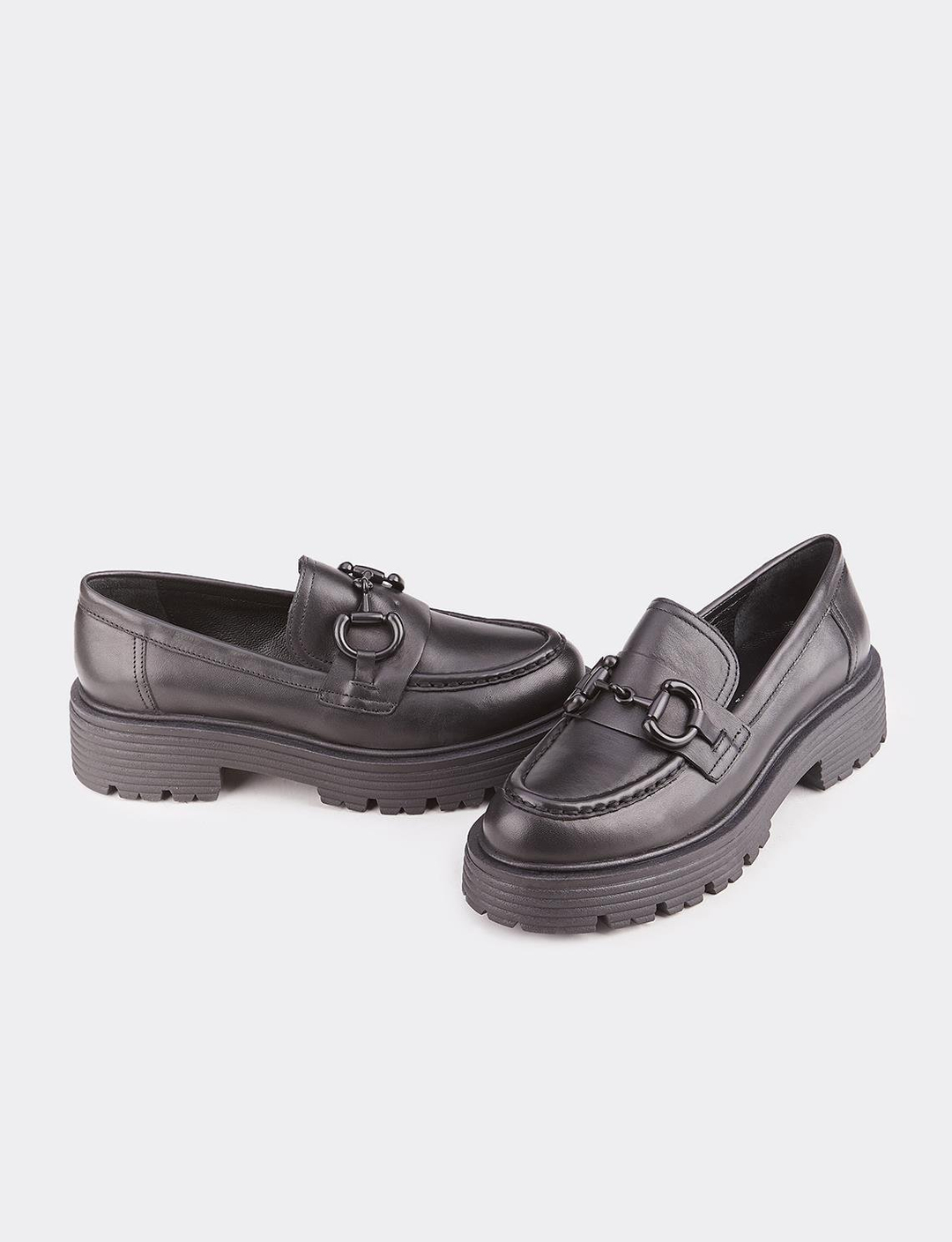 Hakiki Deri Siyah Kadın Düz Günlük Ayakkabı