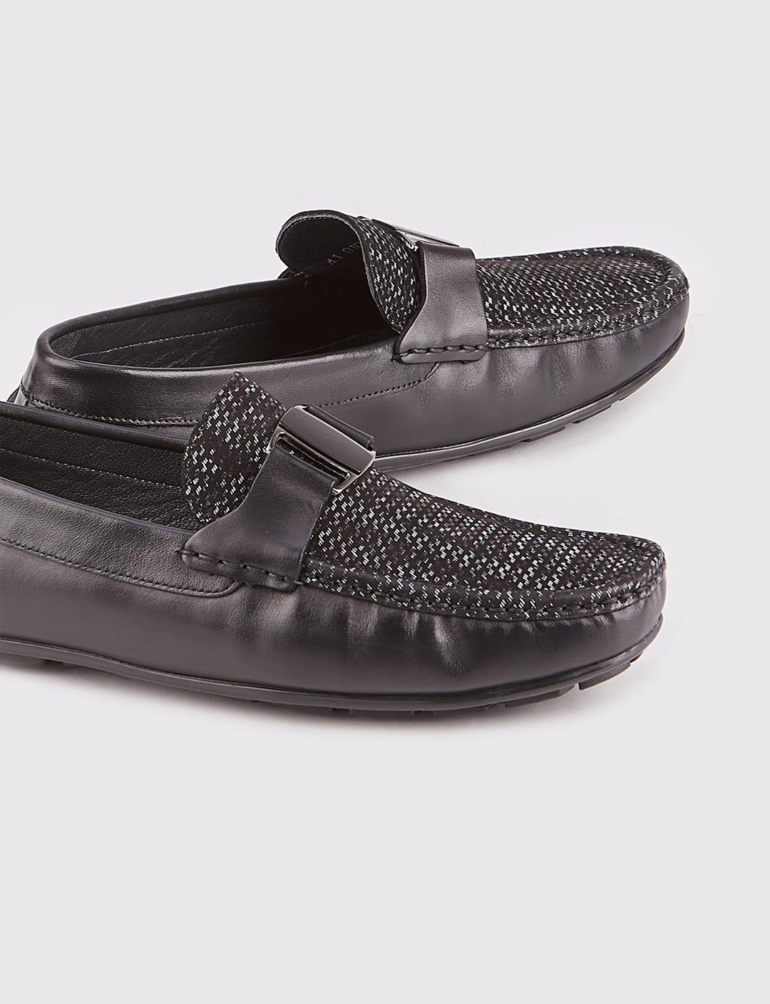 Hakiki Deri Siyah Özel Tasarımlı Erkek Loafer Ayakkabı