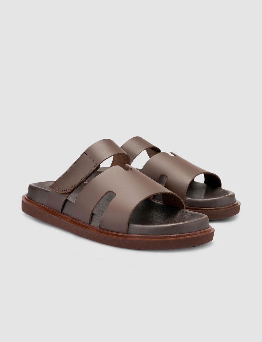 Kahverengi Erkek Terlik