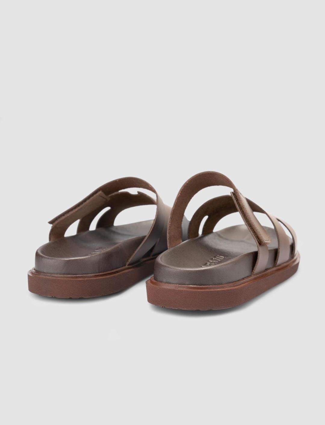 Kahverengi Erkek Terlik