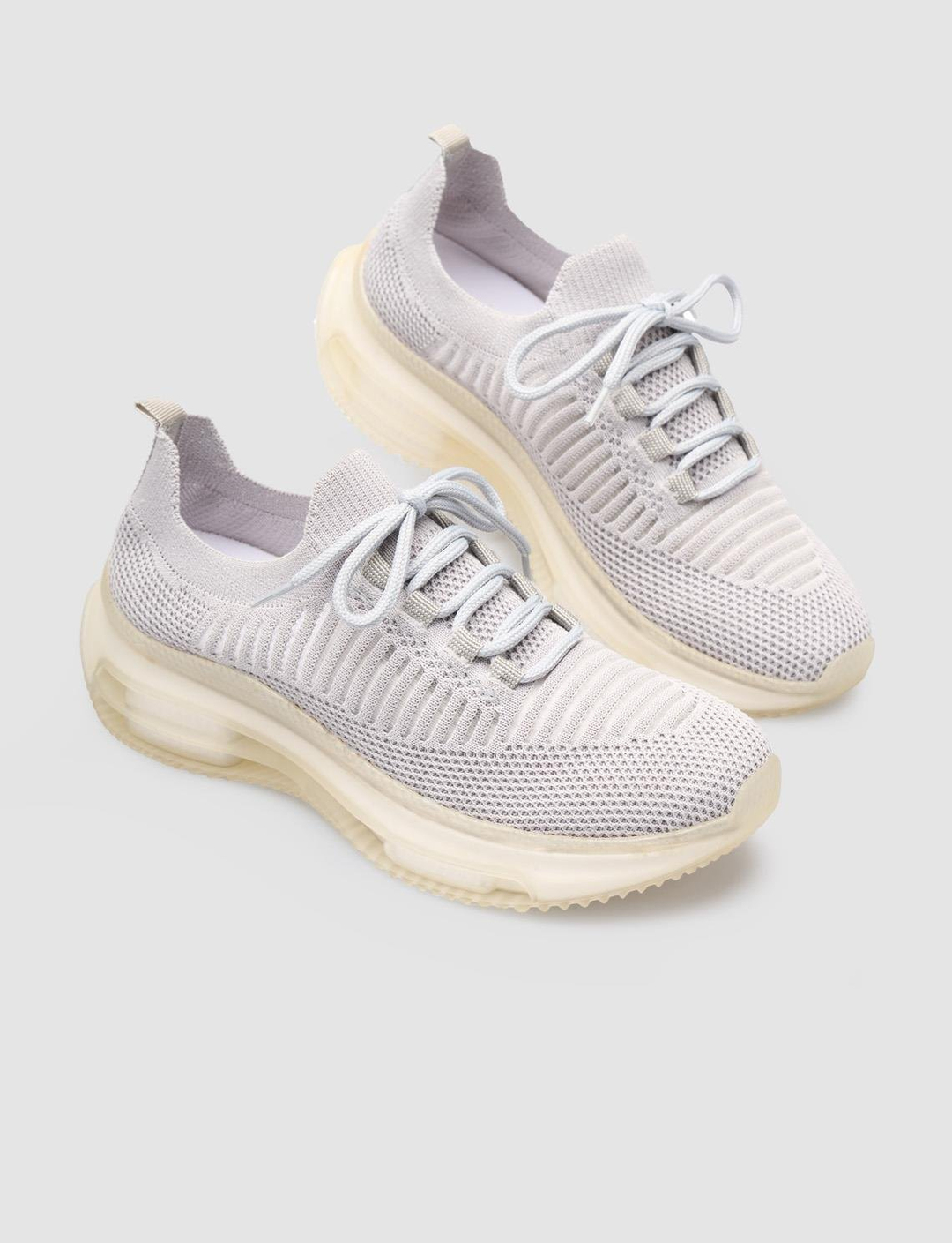 Kauçuk Tabanlı Gri Bağcıklı Kadın Sneaker Spor Ayakkabı